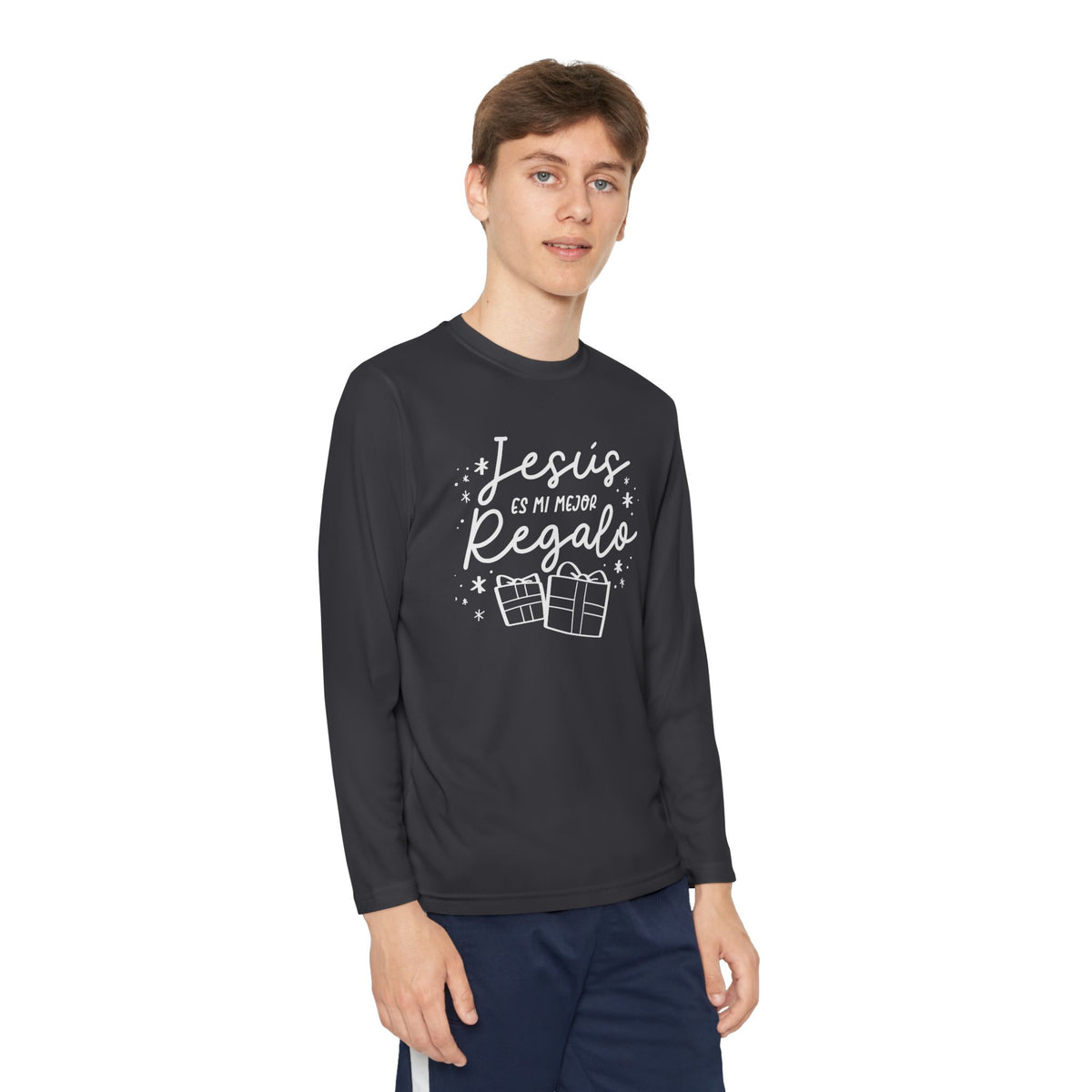 Youth Long Sleeve Competitor Tee Jesús mi Regalo – ropa cristiana para niños – foto 11